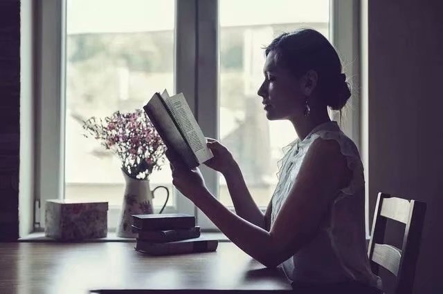 掌握这四个方法你的字越来越漂亮,掌握这点诀窍让你写作更有个性