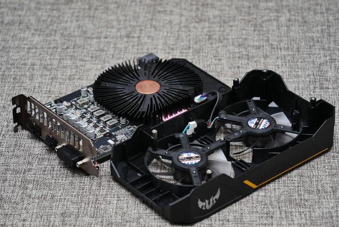 微星跟七彩虹显卡丐版跑分,微星技嘉七彩虹显卡谁好