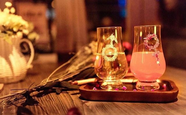 “看了喜欢女孩的支付宝账单，我放弃追她了”