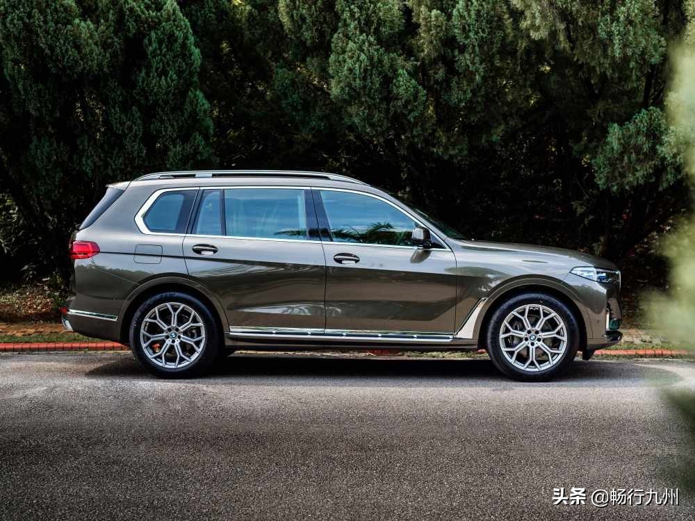 马来西亚3款豪华休闲旅游车型