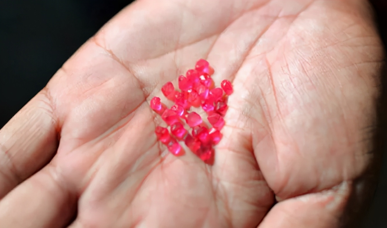 红尖晶石属性,红色尖晶石是宝石吗