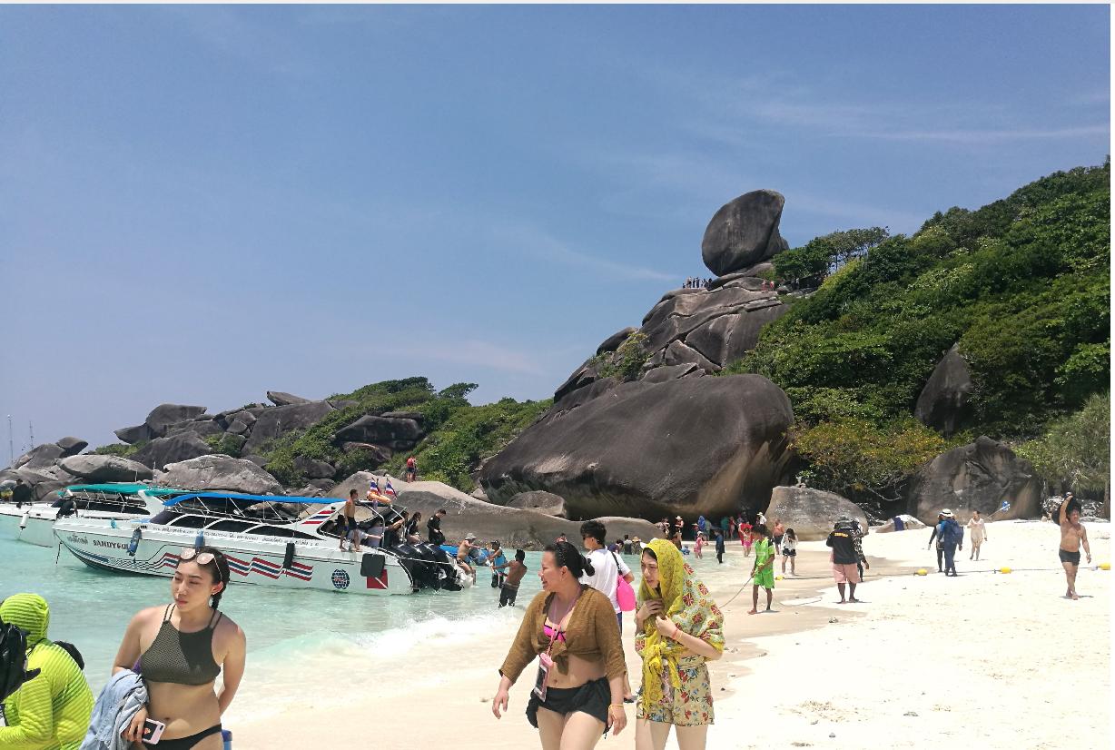 泰国普吉岛斯米兰岛旅游攻略,泰国旅游普吉岛的夏天皮皮岛浮潜