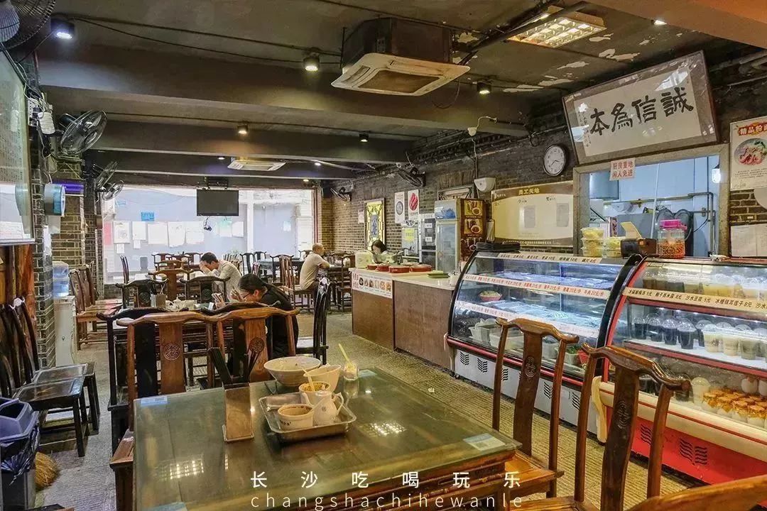 贺龙体育馆附近好吃的小吃,贺龙体育馆附近吃的美食推荐