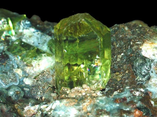 夜明珠这个故事神奇之处在哪里,传奇揭开真假夜明珠之谜