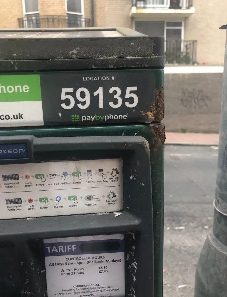 英国夜晚自驾,英国自驾游20000够吗