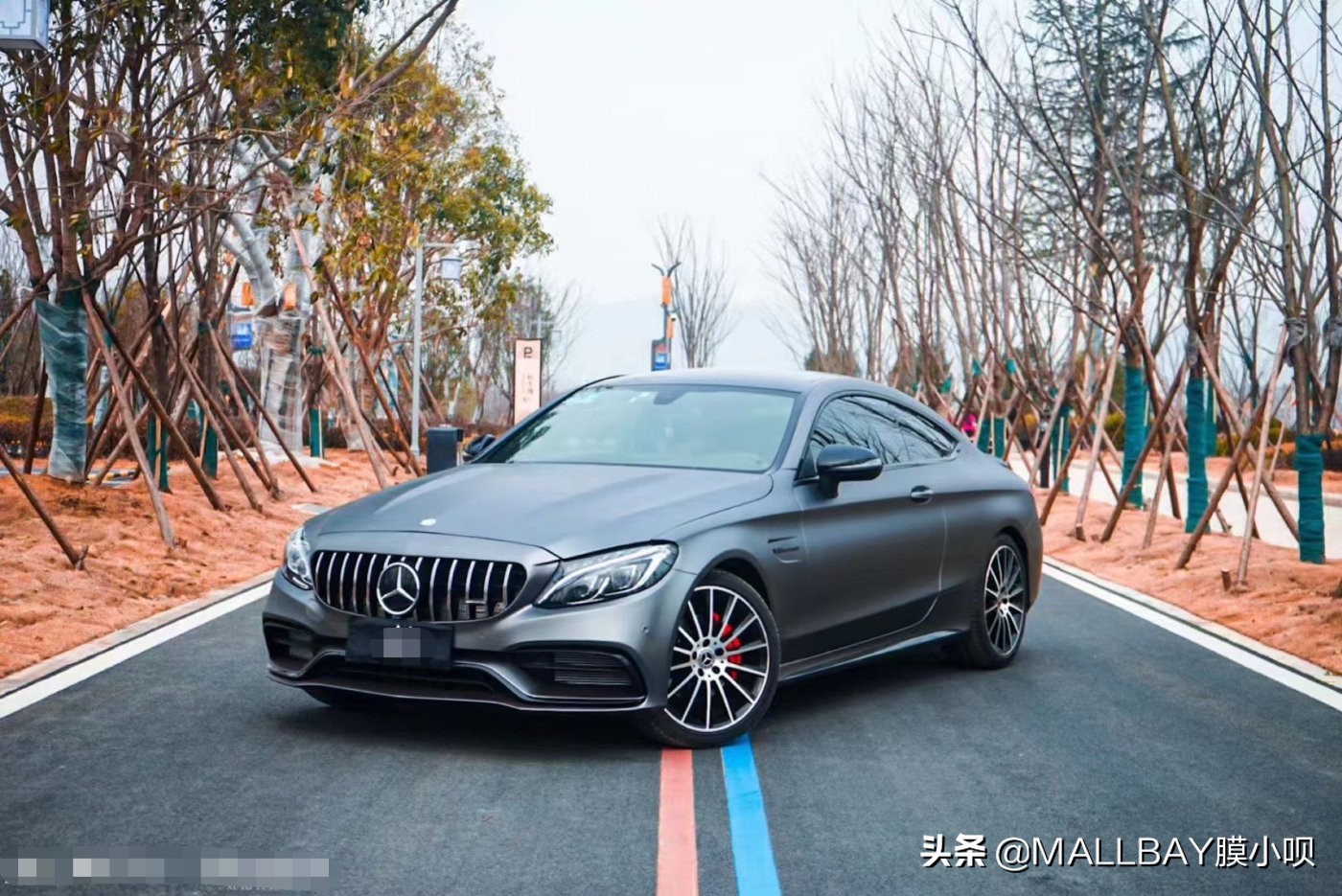 奔驰c63改色前杠教学,21款奔驰c改c63液态灰