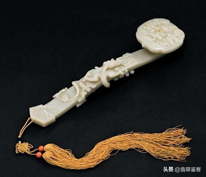 中国人从没停止过对玉的钟爱,为什么中国人几千年都喜欢玉