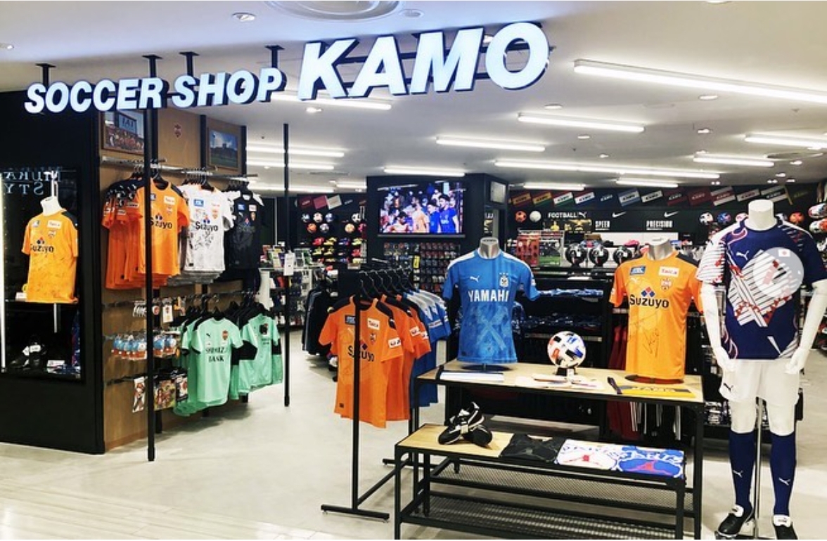 球迷的圣地，日本的足球史记！一部放映机成就的球迷文化——KAMO