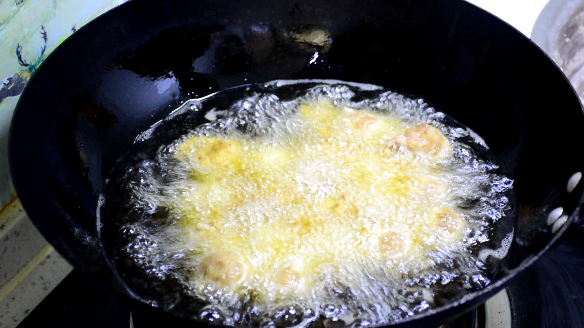 教你炸丸子姥姥传的秘方又酥又脆,酥脆炸丸子各种做法