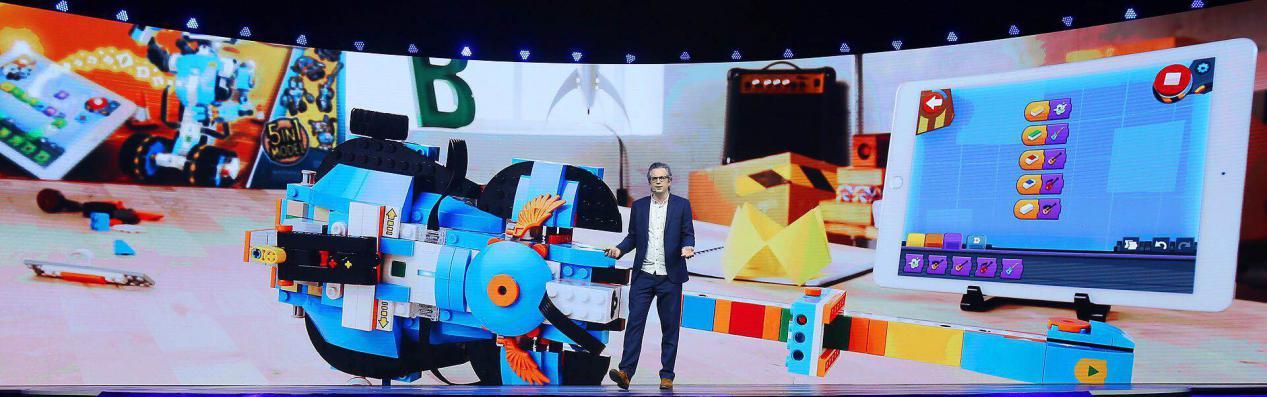 up最新直播,up新赛道未来产业大会央视