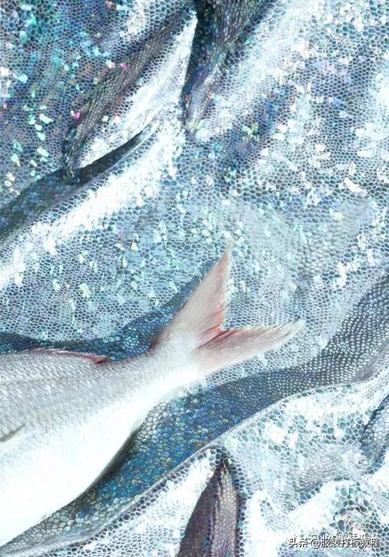 创意面料服装设计案例,服装面料肌理画图教程