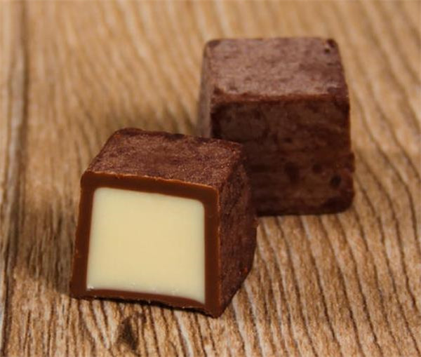 巧克力选购有讲究,买巧克力一定要看清楚日期