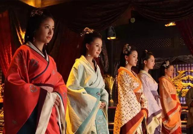 宫女进宫后怎么惩罚,宫女进宫要受的刑罚