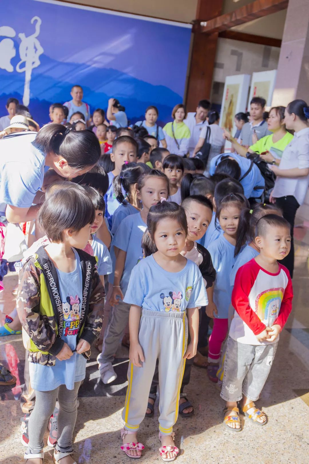 金秋多彩季，春晖幼儿园雨林仙境一日游