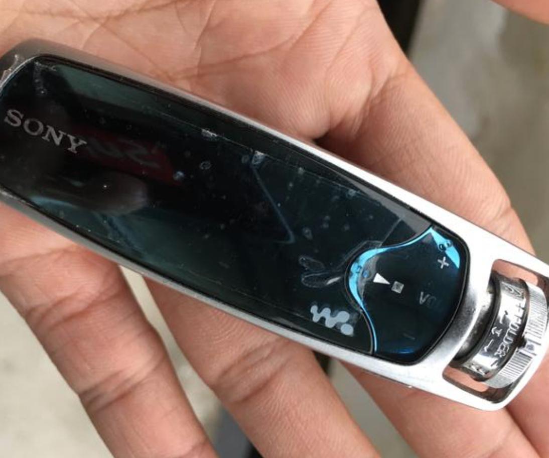 索尼比较高端的随身听,索尼哪一款最值得买