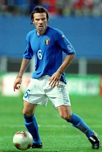 深度｜帷幄风骨——论绿茵场组织大师位置的移转腾挪