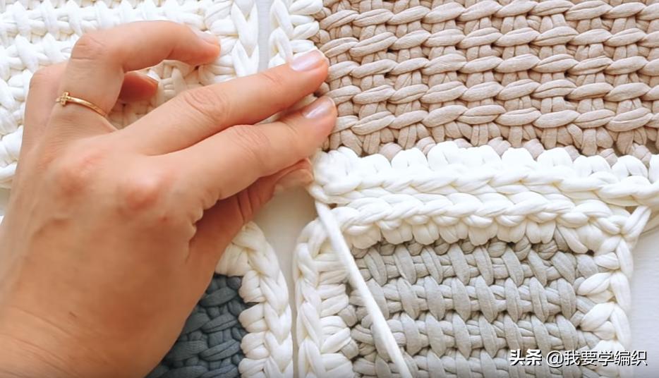 十一与其出门人挤人，不如在家看电视钩包包，一款拼色手提袋教程