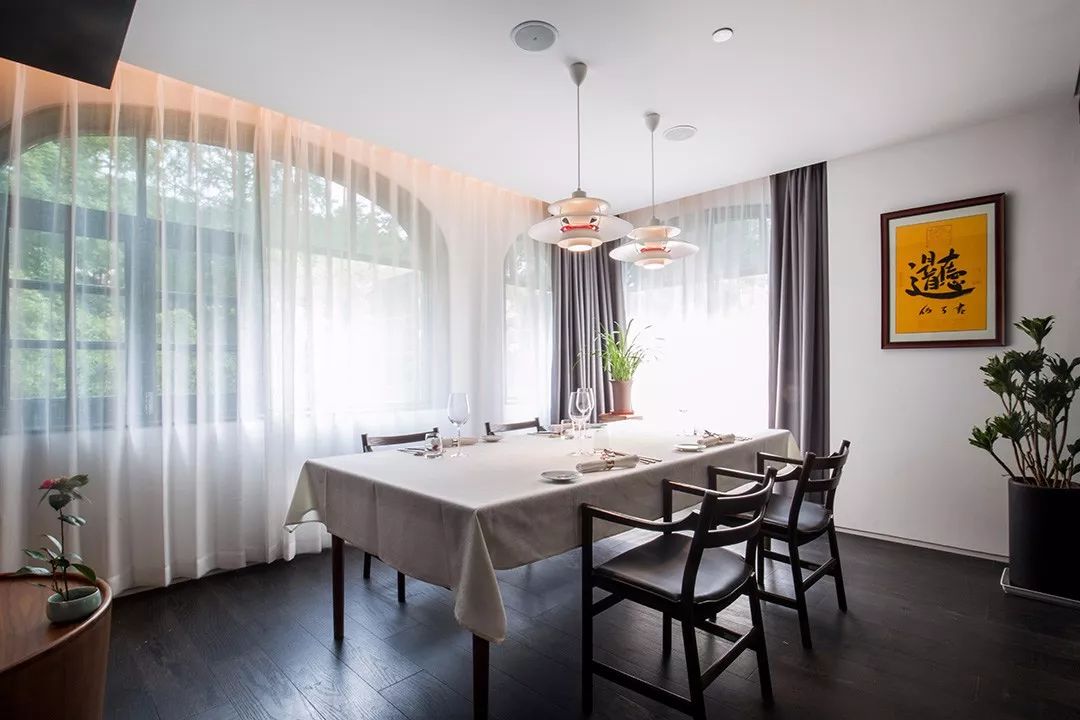 上海最贵的十大顶级餐厅排名,体验亚洲最贵的上海餐厅