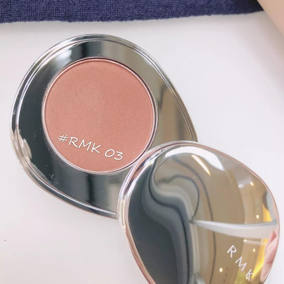 比豆沙色红一点的什么色号,平价腮红推荐收缩色和膨胀色