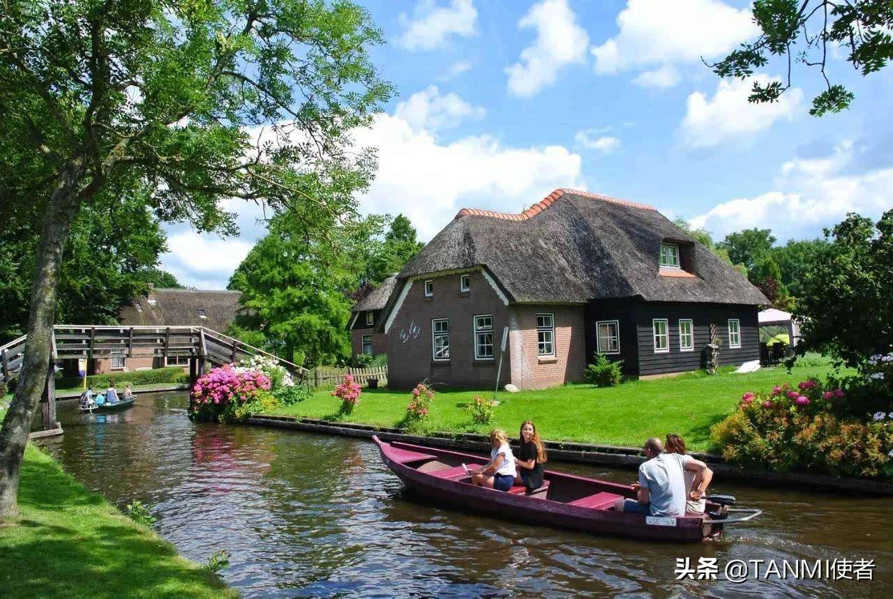 荷兰羊角古村,荷兰最美羊角村小镇