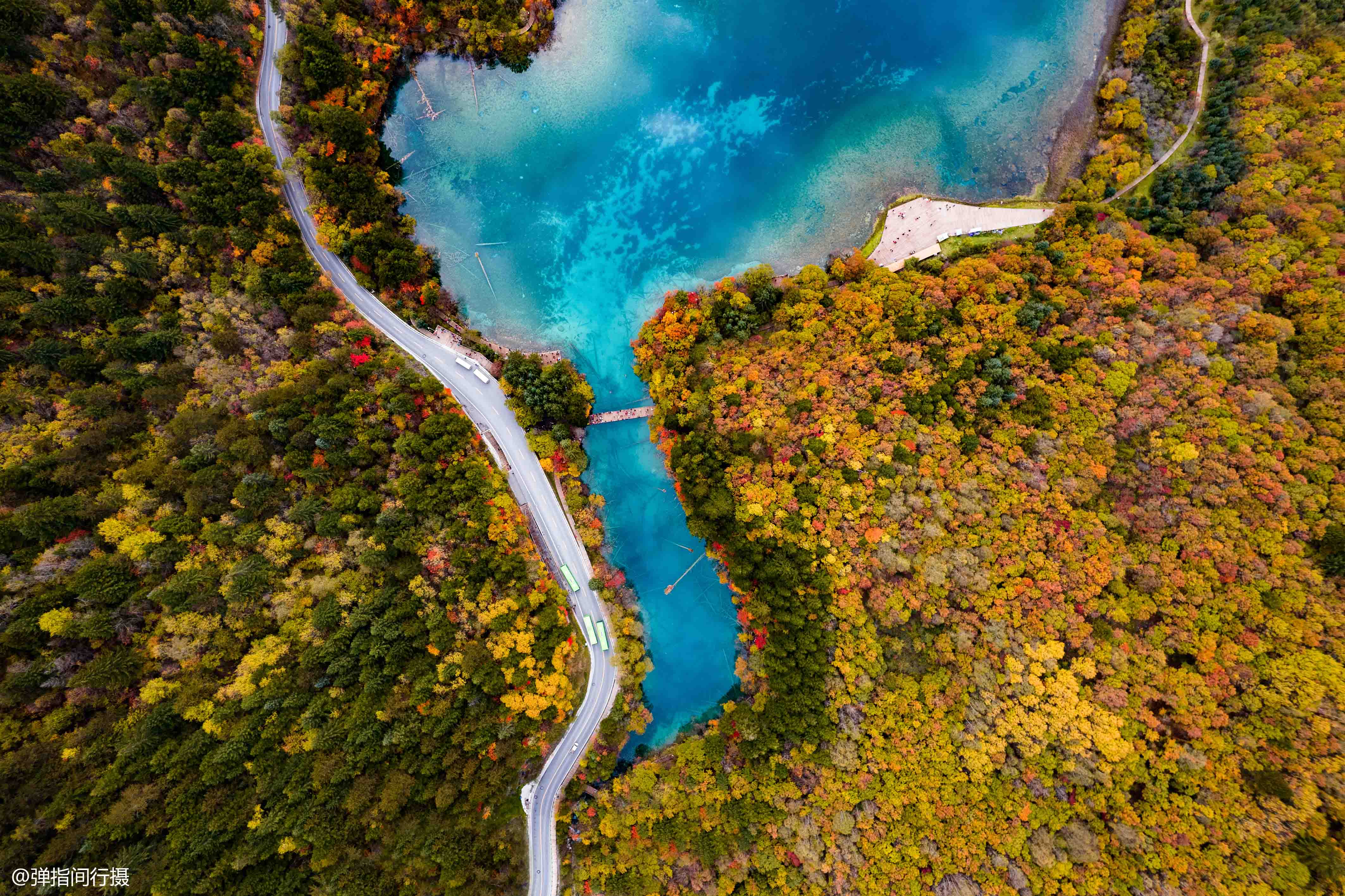 九寨沟最“仙”的景点:秋色宛如彩色梦境,堪称“九寨沟一绝”