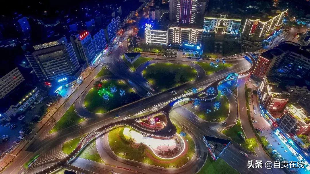 自贡夜游釜溪河在哪个位置,自贡夜游釜溪表演时间