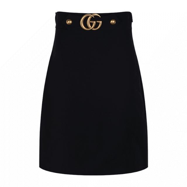 比起《女王的棋局》，女王的衣橱才是经典所在