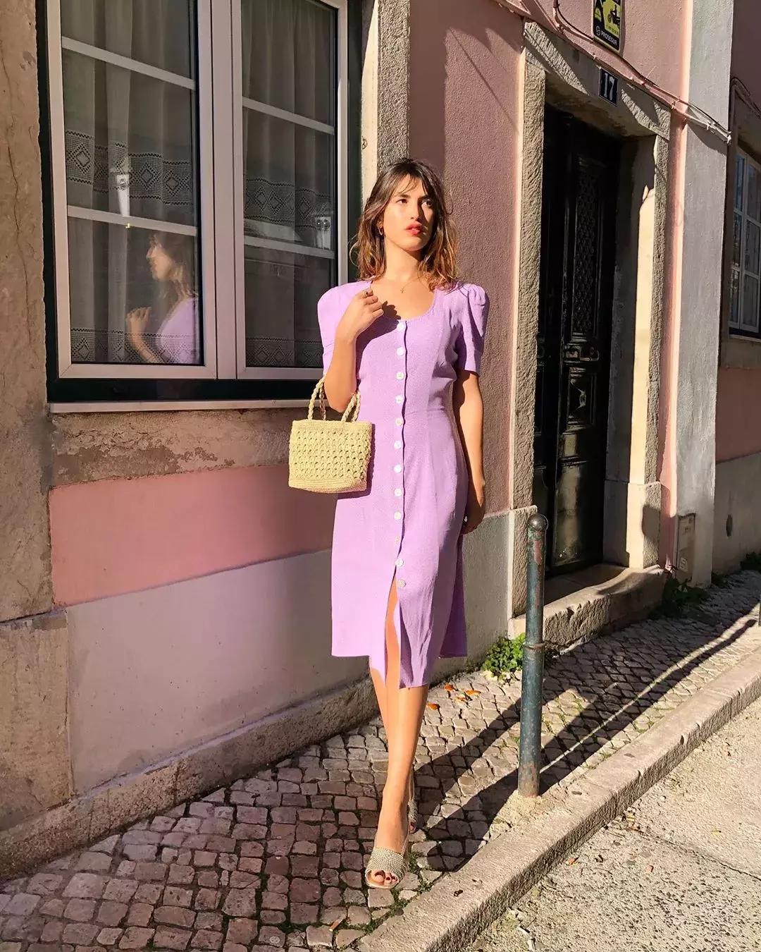 每次穿衣服的时候都觉得难受,瘦了之后穿衣服的感觉真的很舒服