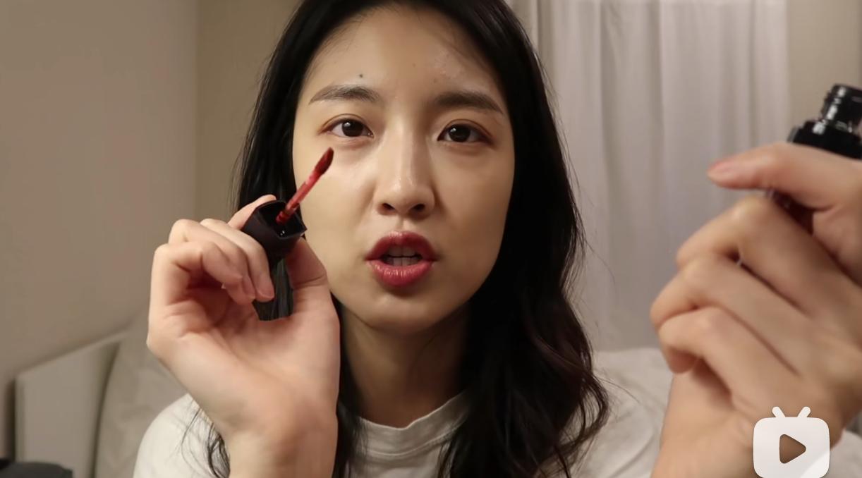 卖三无产品的网红刘虞佳,刘虞佳金秀贤勇气