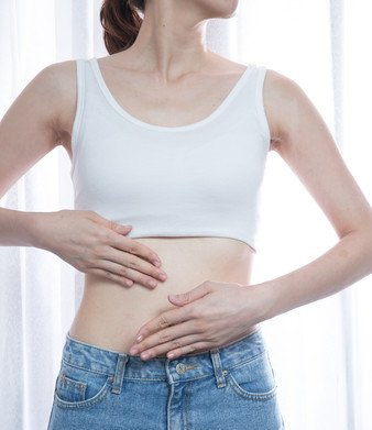 胃难受胃胀气怎么办快速解决,胃胀气疼得厉害怎样快速解决