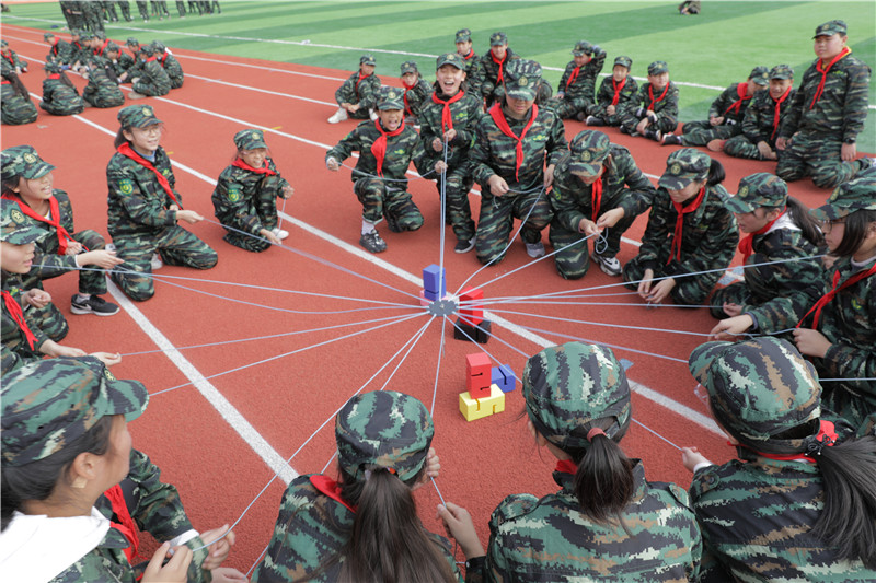 挑战自我,放飞梦想——淮安市楚州实验小学开展学生励志成长教育综合实践活动