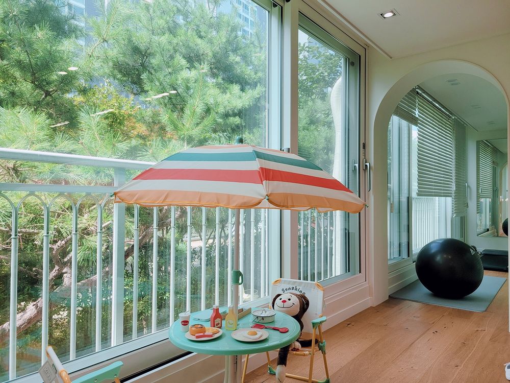 两居室这样装修清爽干净无负担,两套房子打通后装修效果