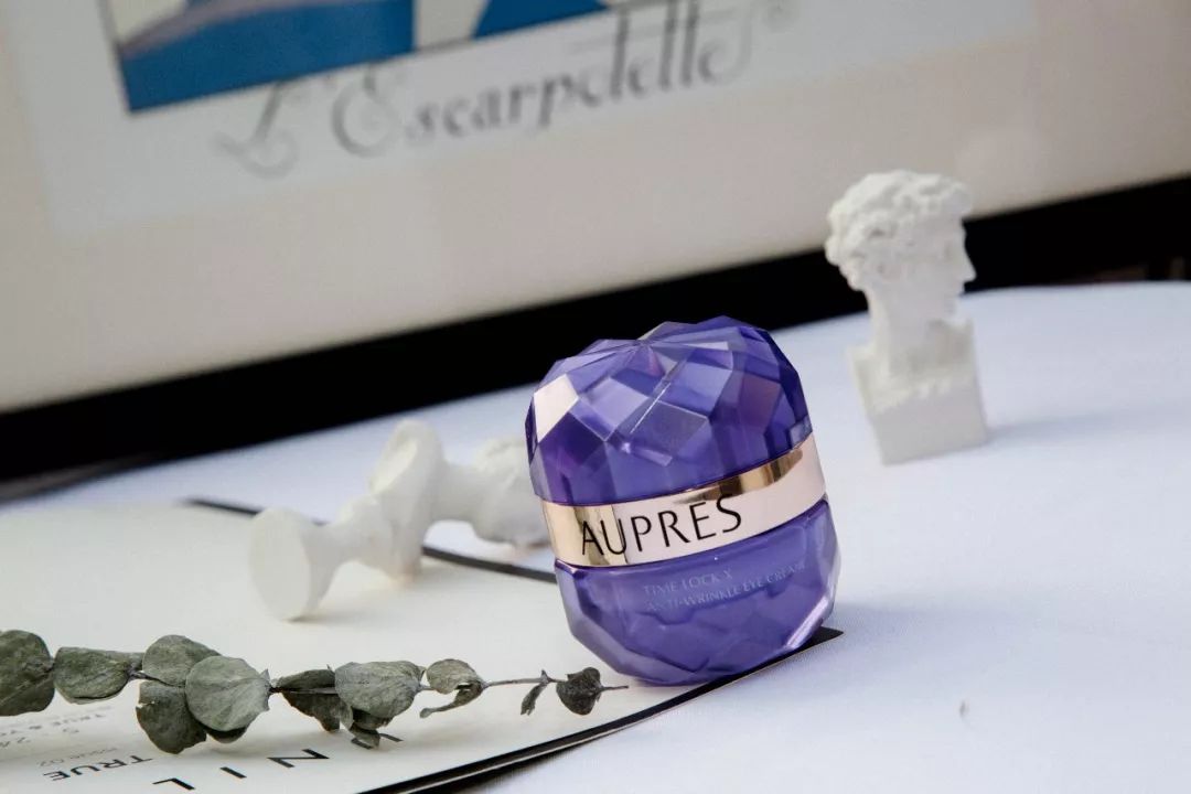 20多块的唇膏300多的,平价唇膏平替