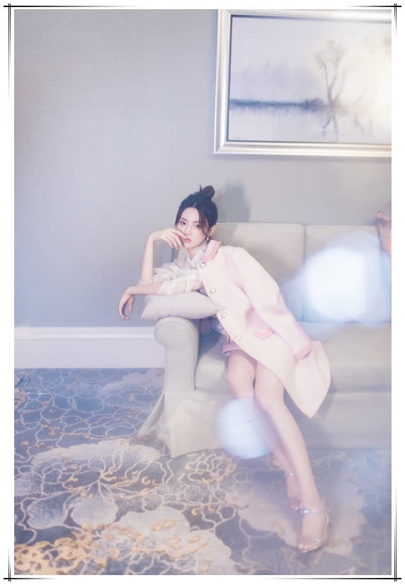 杨超越早期吊带,中国啦啦队杨超越