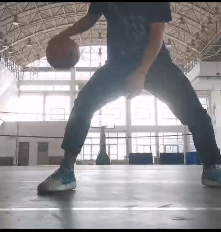 运球练习教学目标,篮球运球教学基本功提升