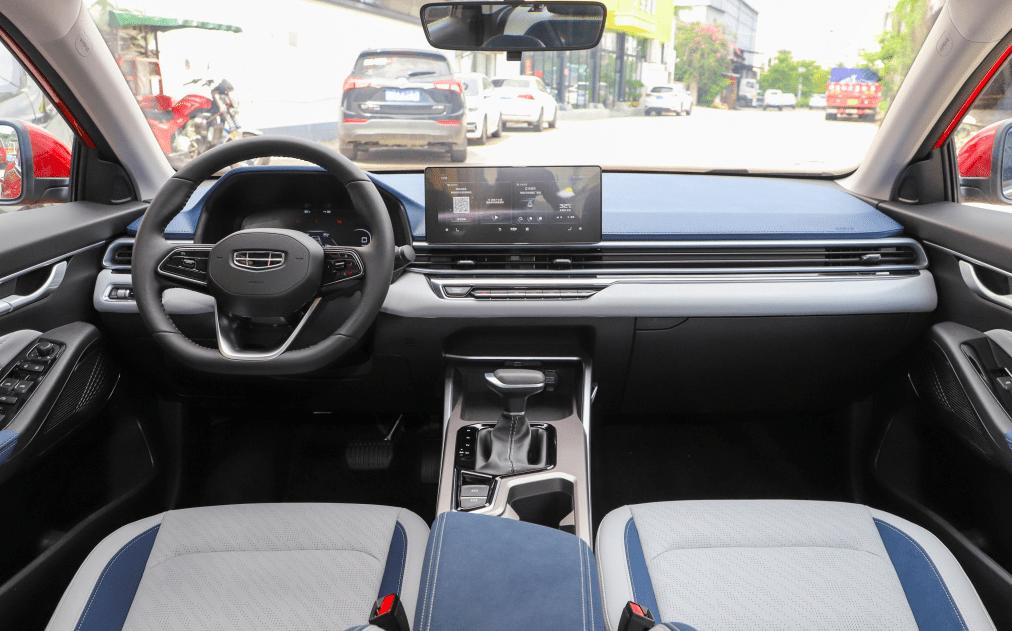 小两口第一部车买啥？20年老司机推荐了第4代帝豪