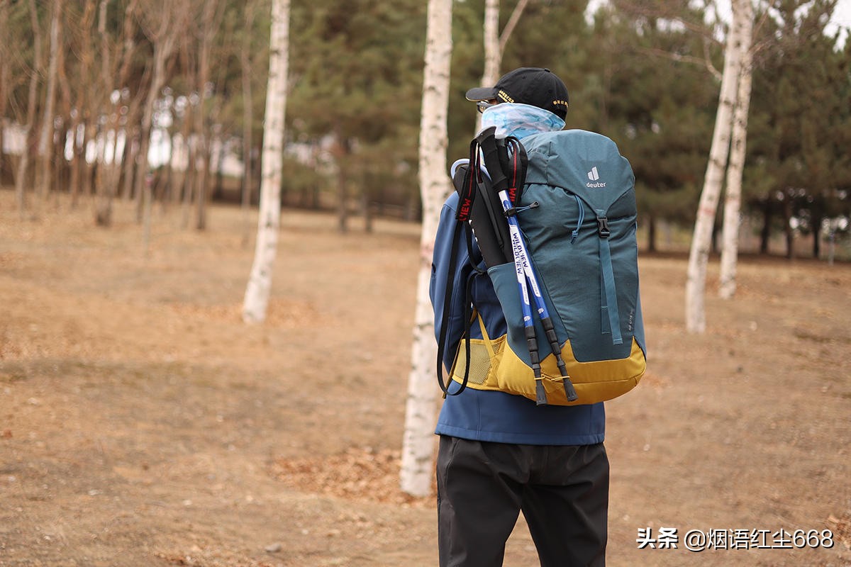 多特萤火虫哪个颜色最好看,多特萤火虫怎么挂折叠登山杖