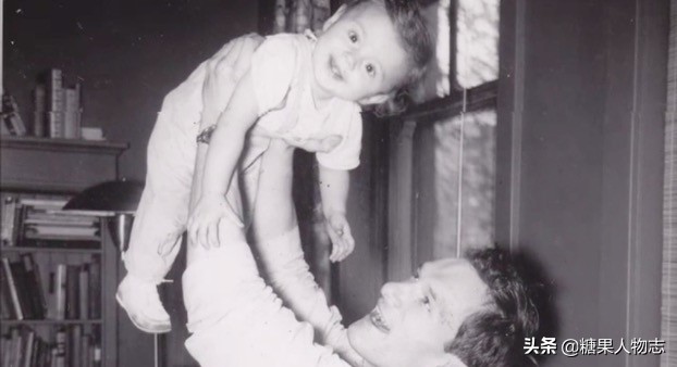 花花公子休海夫纳情史揭秘,花花公子创始人海夫纳有几个孩子