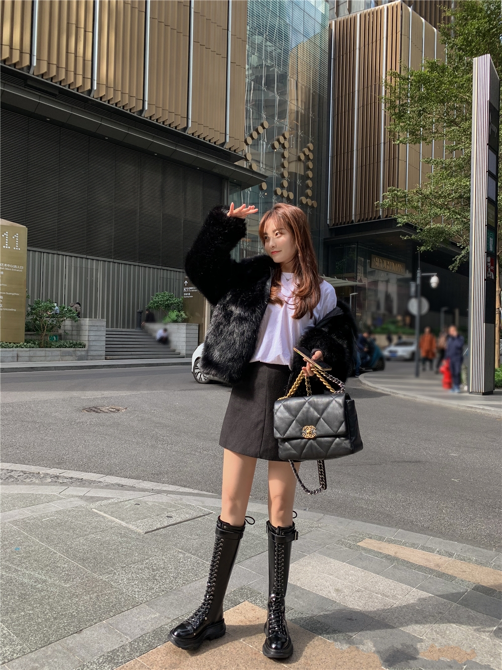 马丁靴加宽加肥厚底,马丁靴中筒靴洋气又高级