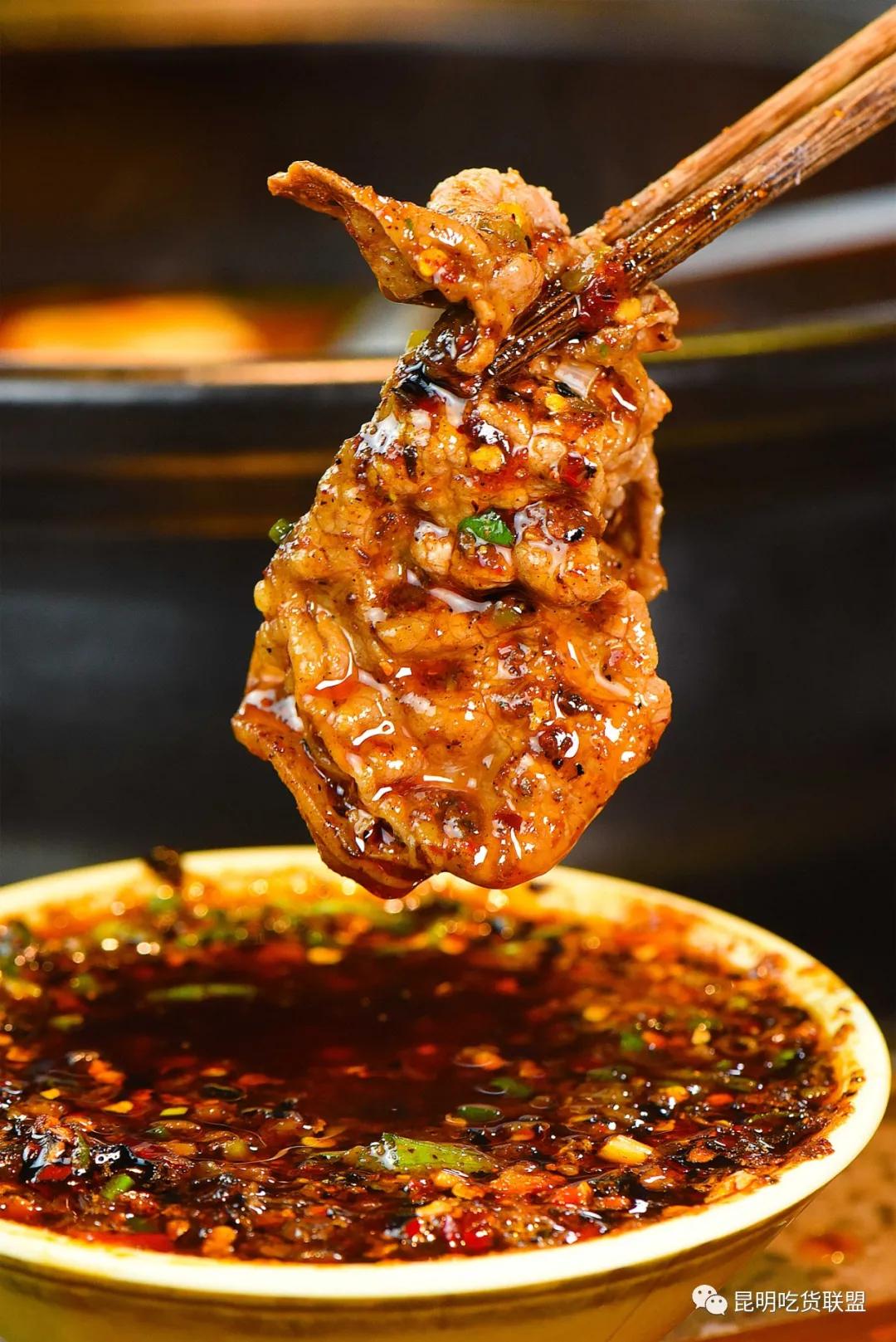 昆明藏在巷子里的酸汤火锅,昆明酸汤火锅