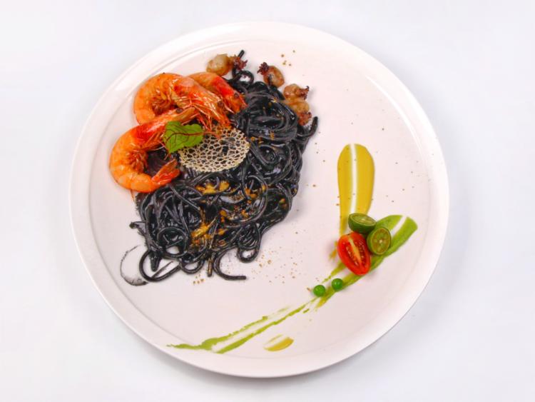 武汉可以吃饭的音乐酒吧,武汉比较嗨的音乐酒馆