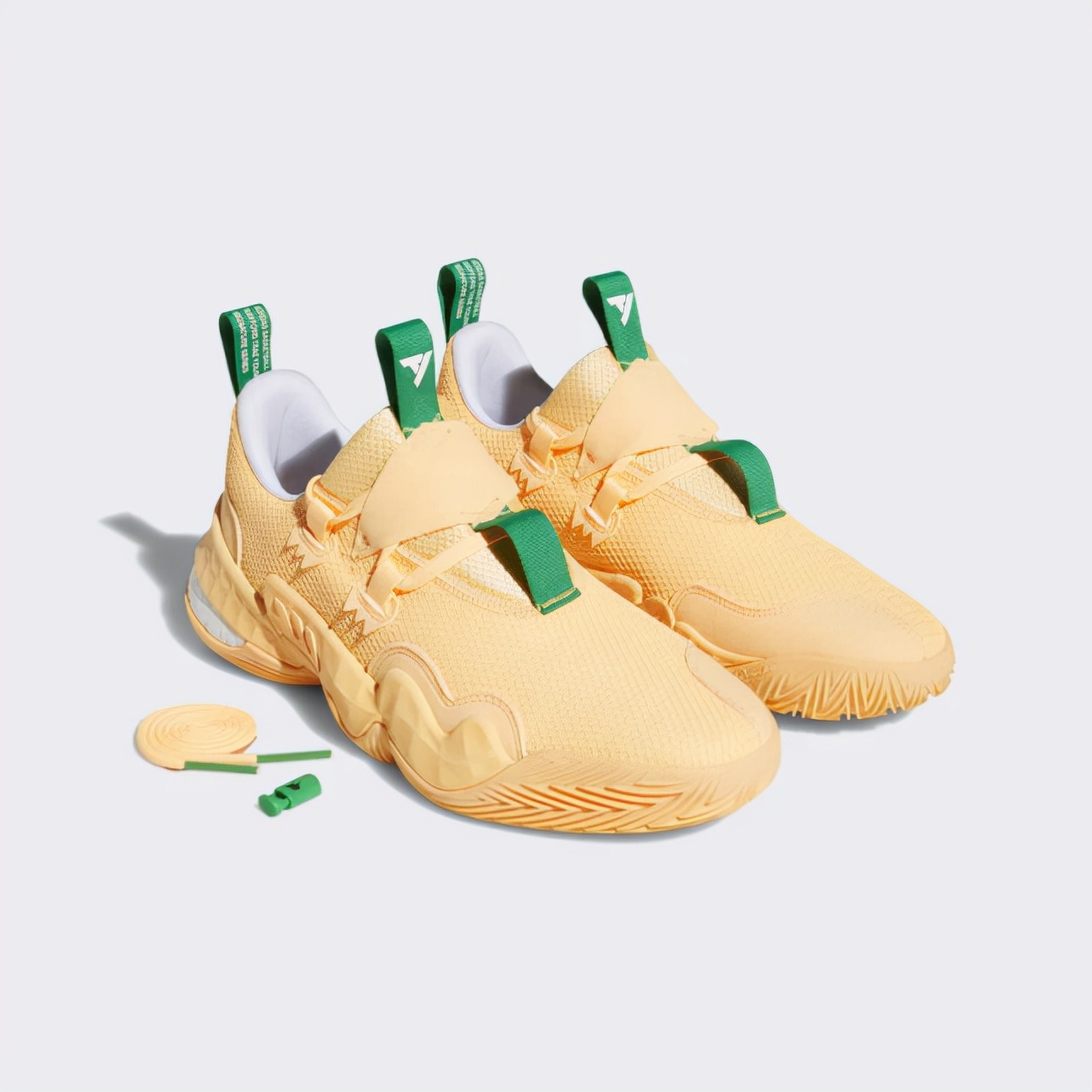 一周打三次球外场篮球鞋耐克,阿迪达斯一周鞋