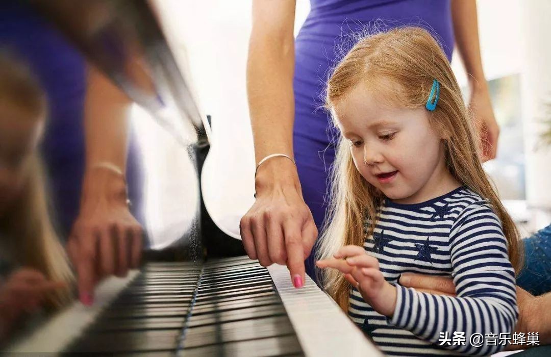 中国音乐学院教授教学视频,中国音乐学院教钢琴