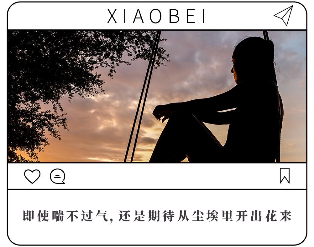 朋友圈背lv的女孩子,朋友圈晒名牌包的女生