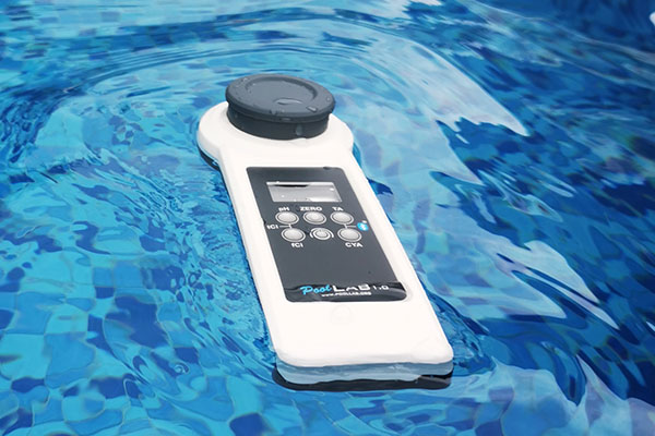 泳池加的余氯怎么计算,游泳池化合性余氯超标怎么处理