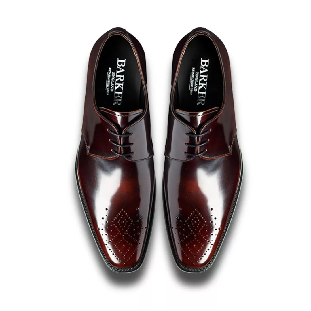 刚入职场的建议50个,初入职场95后10款皮鞋