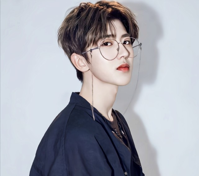 蔡徐坤代言的白啤,蔡徐坤代言百事无糖可乐大瓶