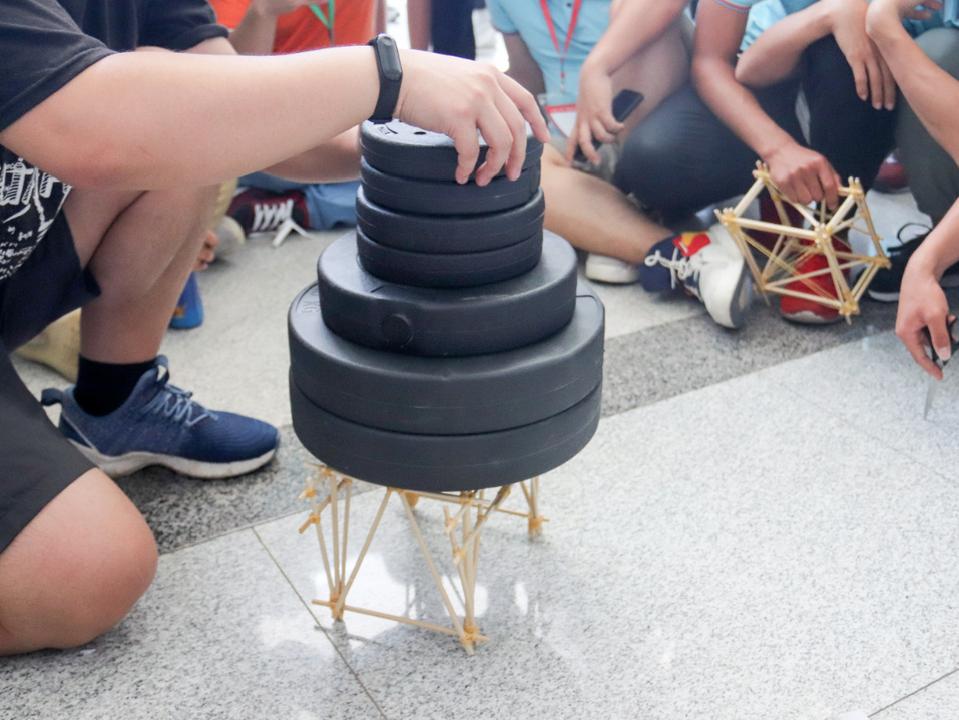 启航！2021年青少年高校科学营南京航空航天大学分营今日正式开营