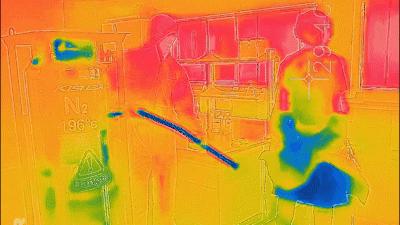 黑科技恒温自发热护膝,黑科技护膝支撑