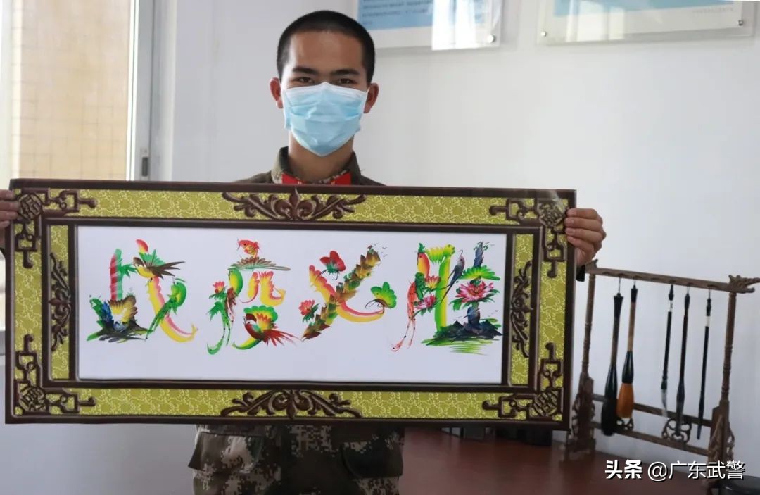 “宅”在营区久了太无聊?不可能的事!兵哥兵姐解锁“文娱”新姿势